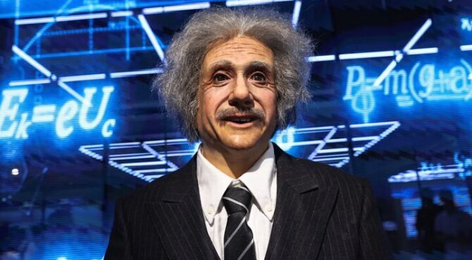 یک روبات فروشی در چین افتتاح شد