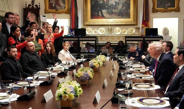 روایت سی‌ان‌ان از ملاقات «پرتنش و ناراحت‌کننده» ترامپ و زلنسکی