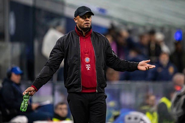 کمپانی از تیمش نمایشی «کامل» را می‌طلبد