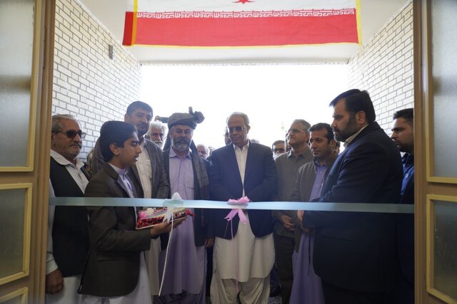 افتتاح مدرسه ۱۲ کلاسه شبانه روزی مهدیه خاش با حضور استاندار سیستان و بلوچستان